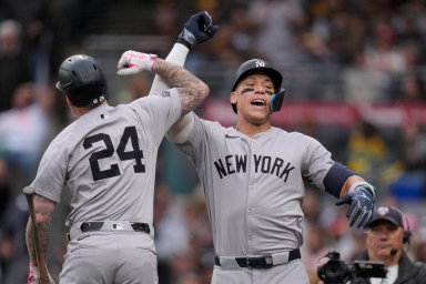 Yankees Aaron Judge celebrating in power rankings