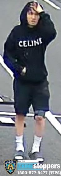 suspect wearing all black and black shorts wanted for robbery in Queens and Brooklyn