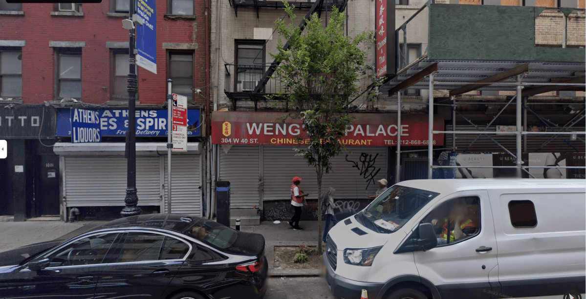 exterior of a closed restaurant in Midtown Manhattan