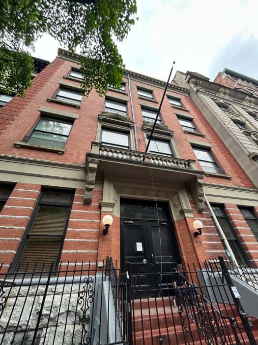 a building in the daytime on the Upper West Side in Manhattan that is planned to become a homeless shelter