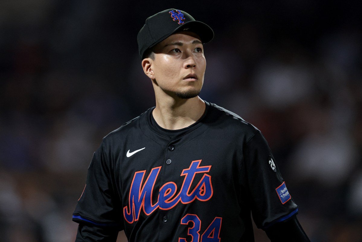 Mets pitcher Kodai Senga walks off the mound