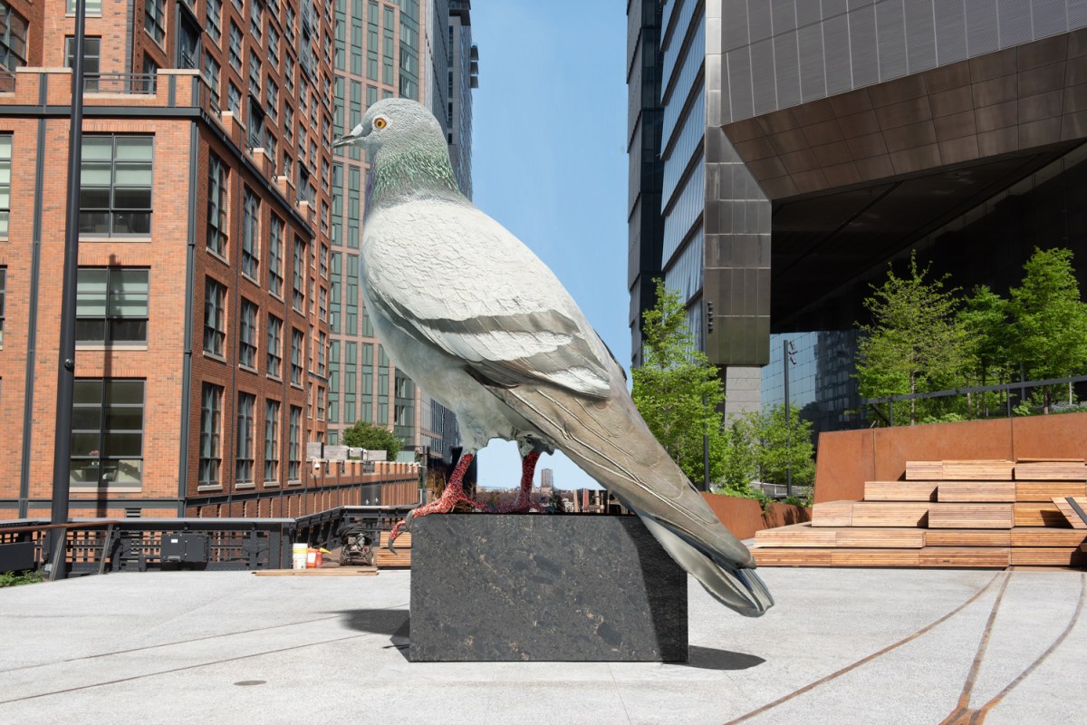 A giant pigeon statue