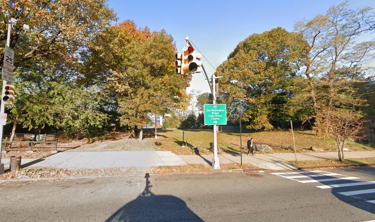 Area of Riverside Park near embankment where woman fell to death