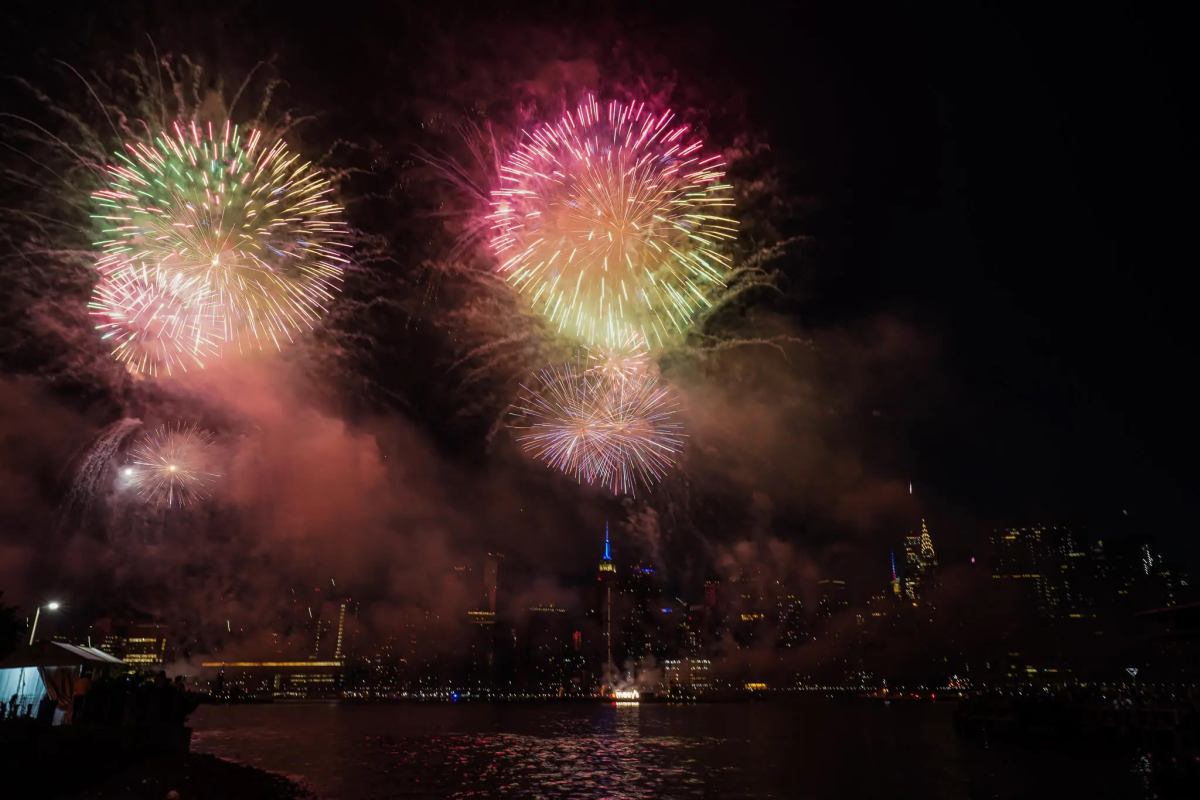 Macy's Fourth of July Fireworks light up New York skyline