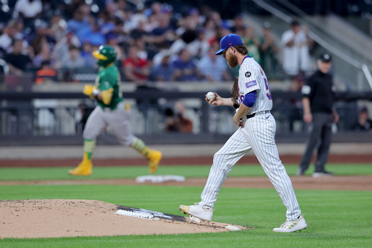 Paul Blackburn shines with old team, Athletics beat Mets 9-4