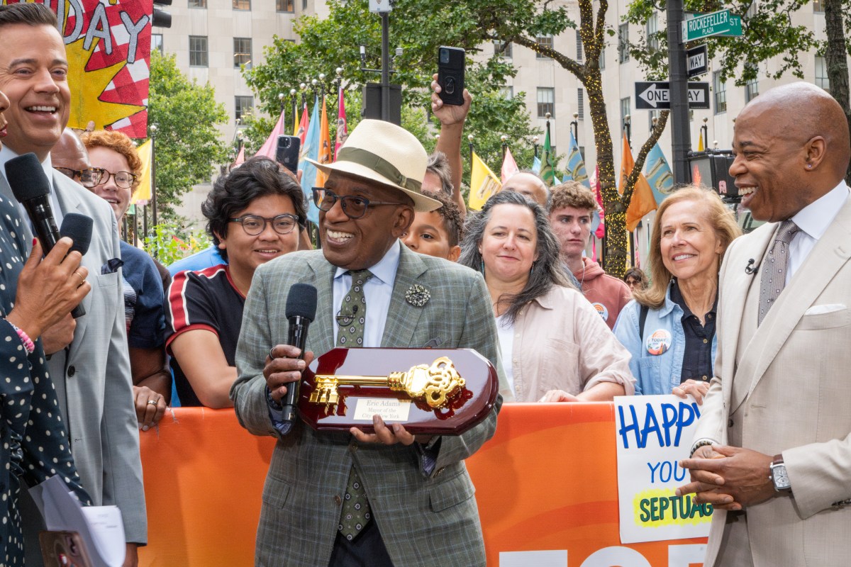 people gathered outside as Al Roker gets key to NYC