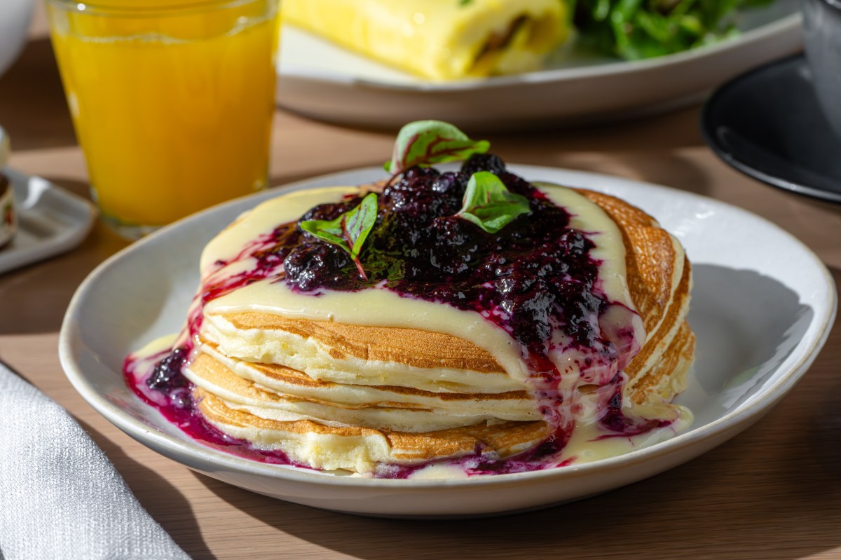 blueberry pancakes