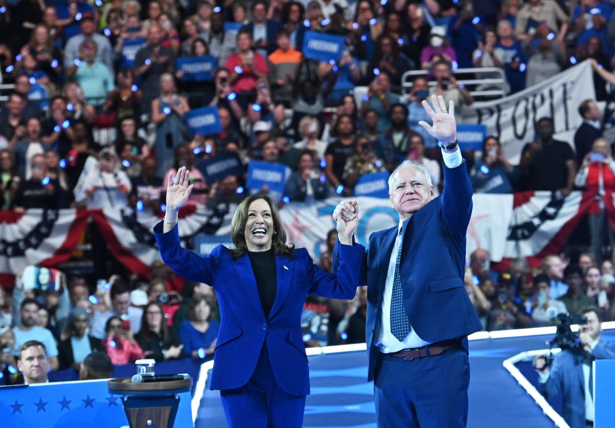 Vice President Kamala Harris and Governor Tim Walz