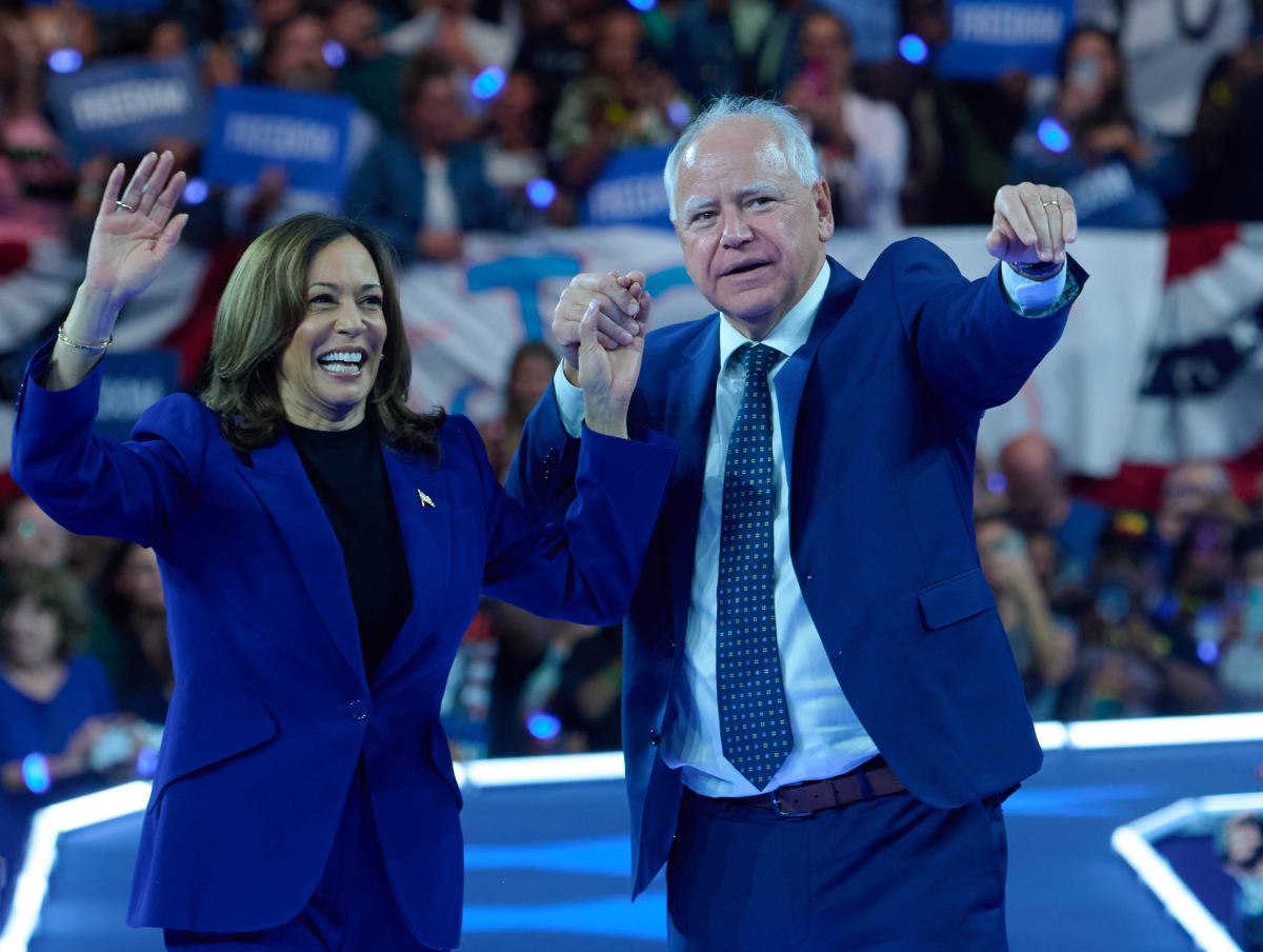 Vice President Kamala Harris and Governor Tim Walz