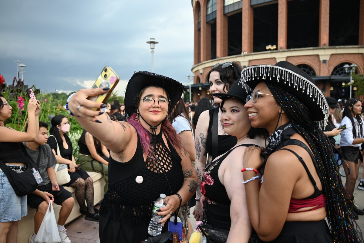 ATEEZ fans at Citi Field