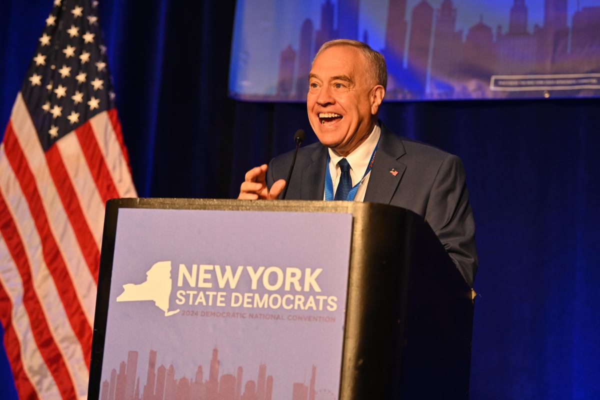 New York State Comptroller 
Thomas DiNapoli