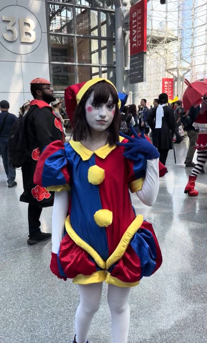 Seorang cosplayer di Anime NYC.