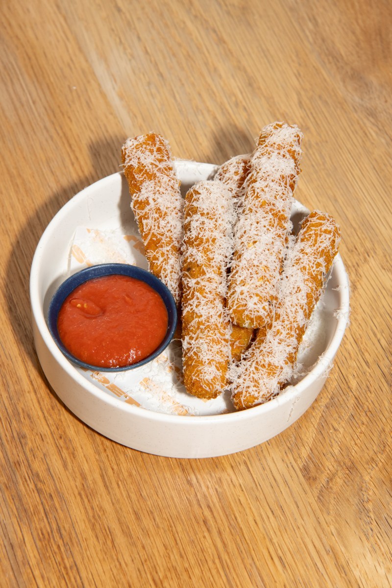 Stretch Pizza's Mozzarella Sticks