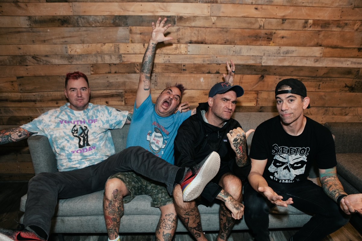 New Found Glory is coming to New York! (L-R: Lead guitarist Chad Gilbert, bassist Ian Grushka, lead singer Jordan Pundik, and drummer Cyrus Bolooki.)