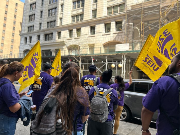 con ed workers rally outside company headquarters