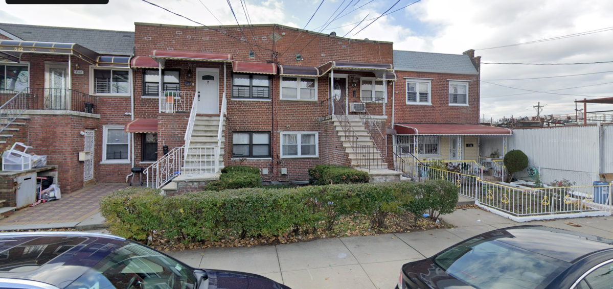 row of houses in Brooklyn