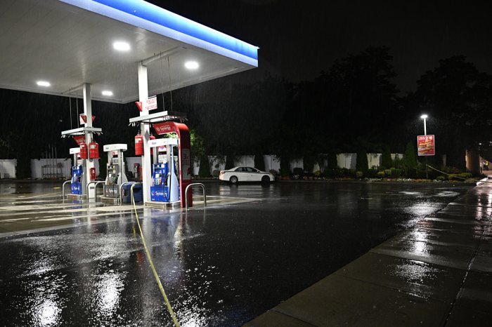 gas station in Queens at night