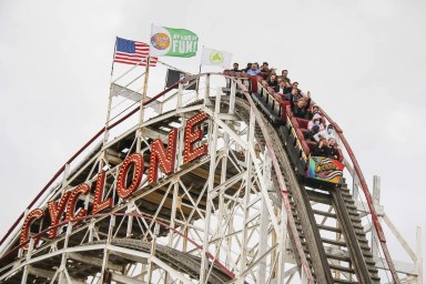 Cyclone ride in progress