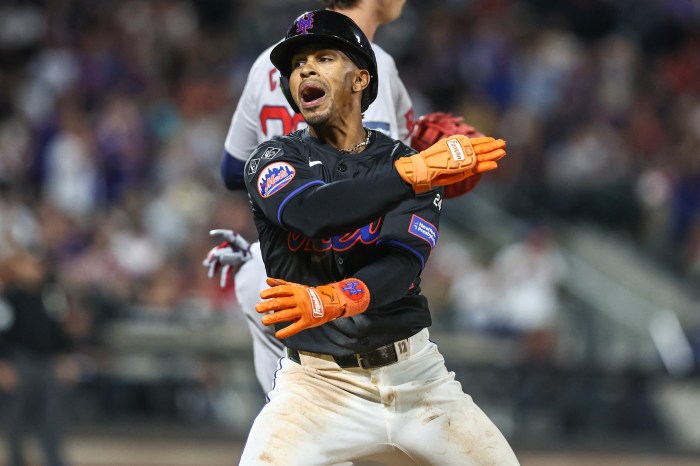 Francisco Lindor celebrates after a big hit Mets