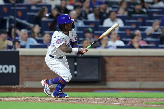 Luisangel Acuna doubles Mets Nationals