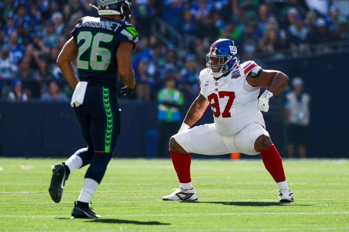 Dexter Lawrence celebrates sack Giants Seahawks Week 5 2024