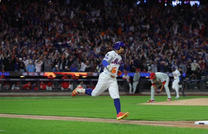 Francisco Lindor grand slam Game 4 Mets Phillies NLDS