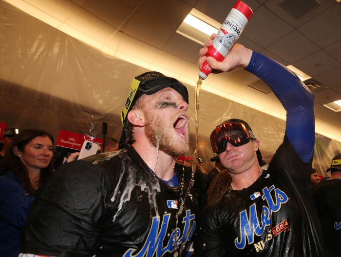 Pete Alonso Harrison Bader celebrate post-NLDS Mets