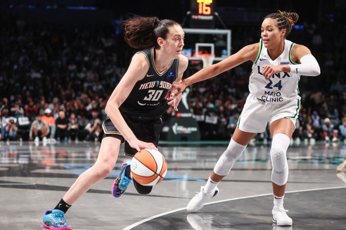 Breanna Stewart Liberty Game 2 WNBA Finals Lynx