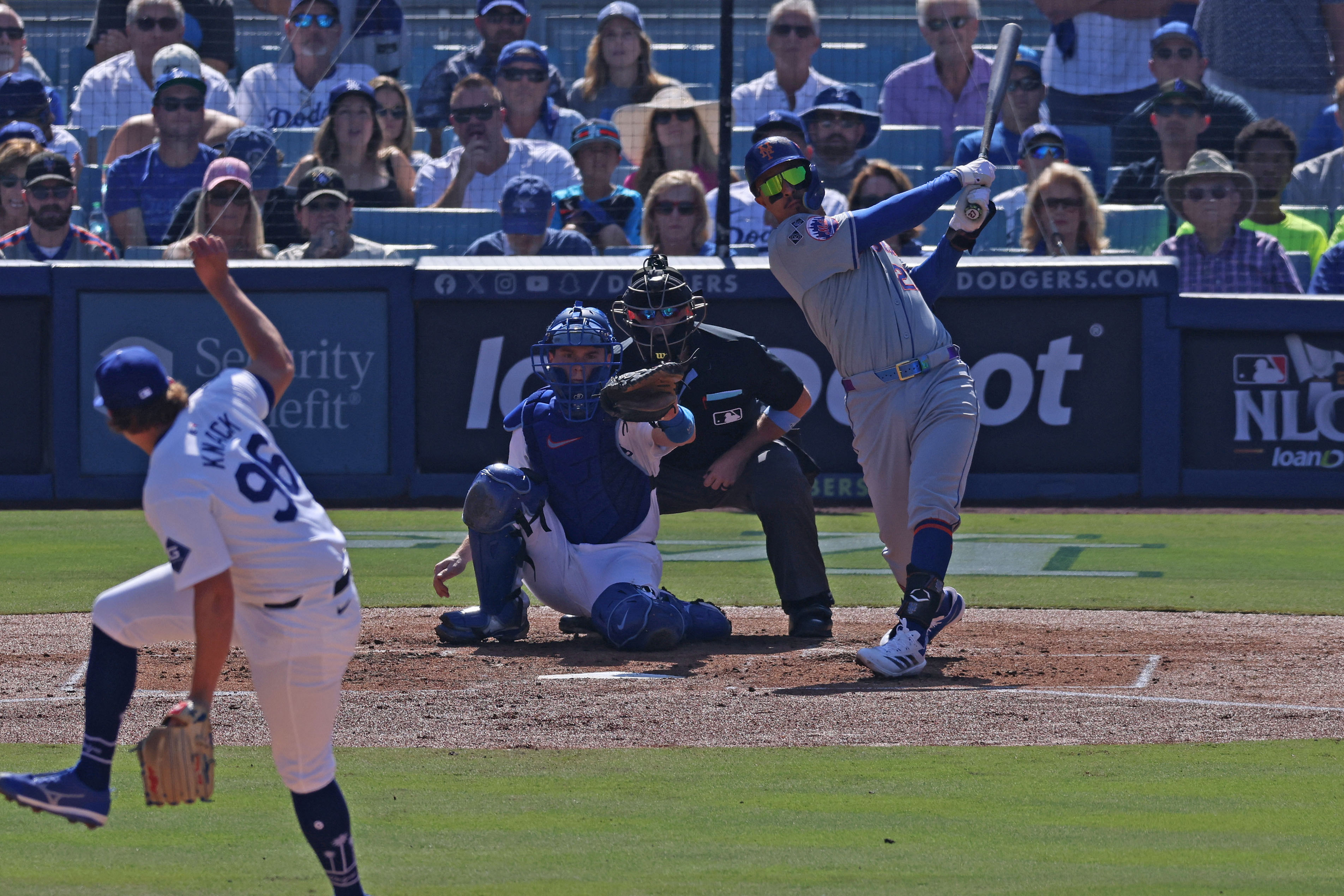 Mets tie NLCS with Game 2 win over Dodgers behind Mark Vientos’ grand