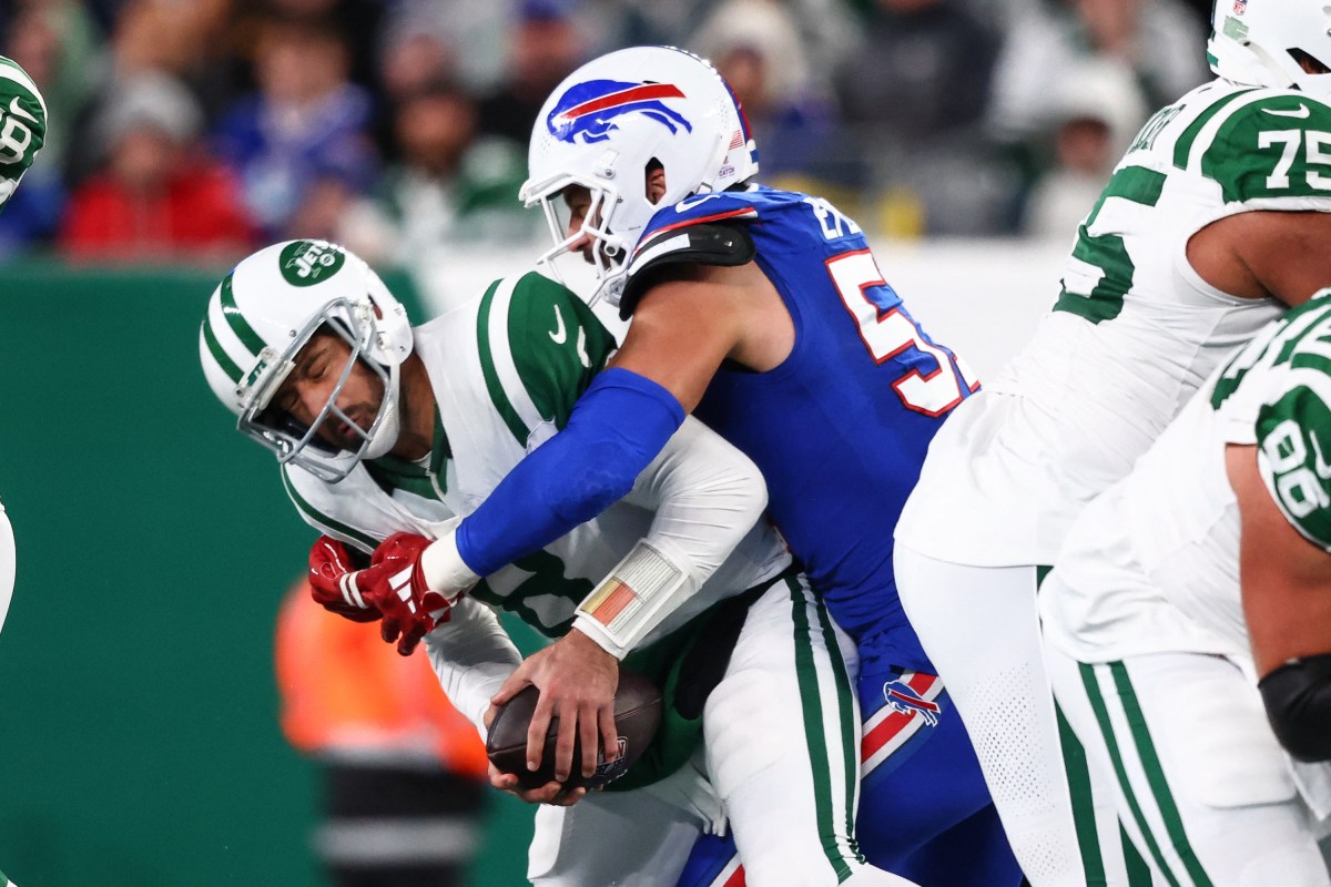 Aaron Rodgers sacked Jets Bills Week 6 2024