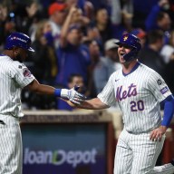 Pete Alonso Starling Marte celebrate Mets Game 5 NLCS