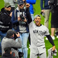 Juan Soto celebrate Yankees ALCS win