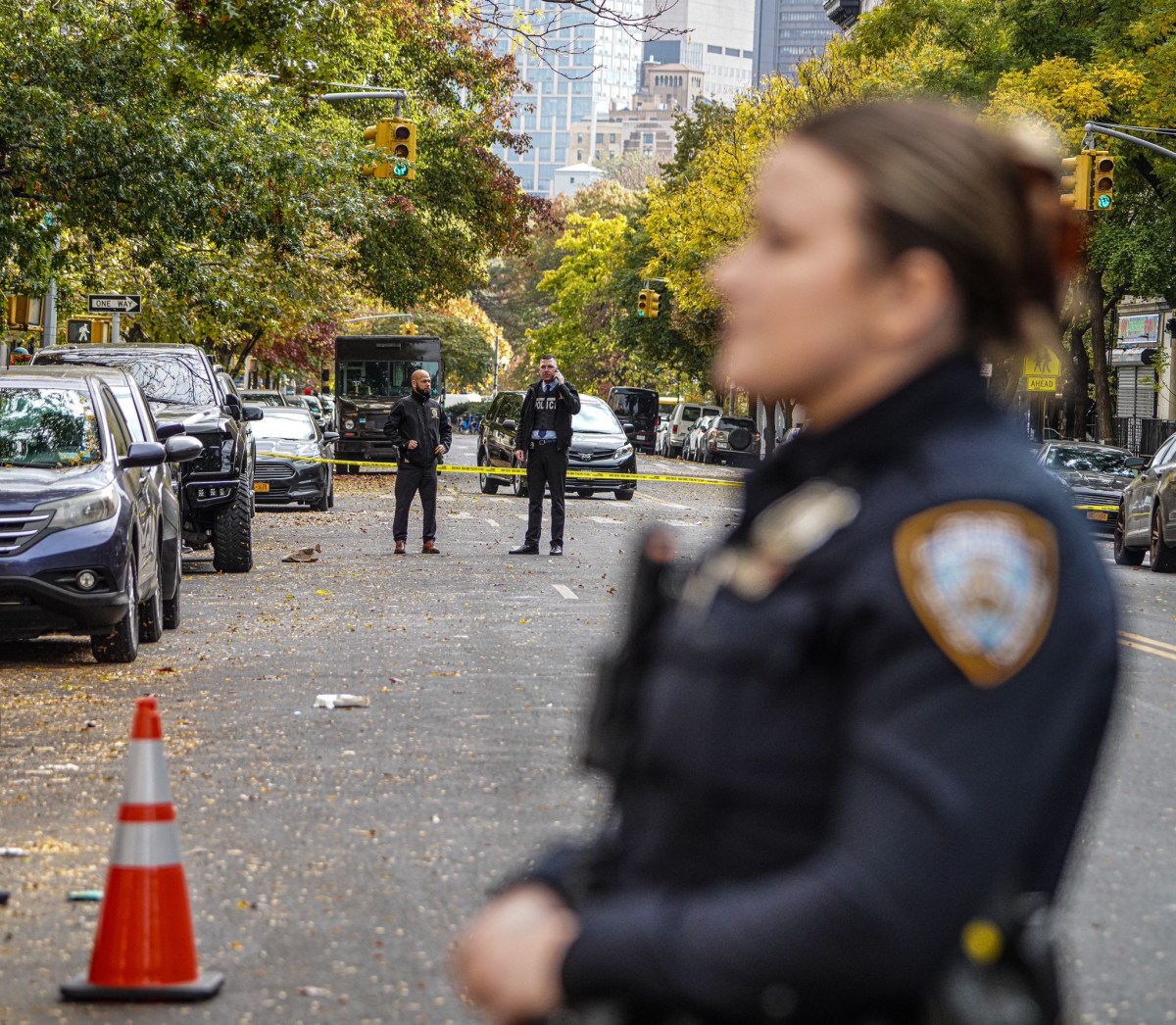 Cops at scene of Harlem shooting