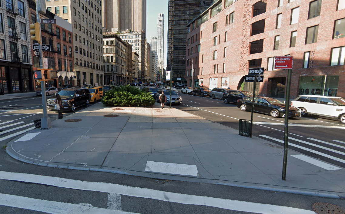 The green plaza in Tribeca.