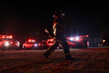 FDNY firefighter battles NYC wildfire