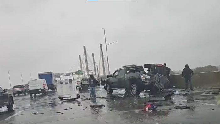 Kosciuszko Bridge pileup crash