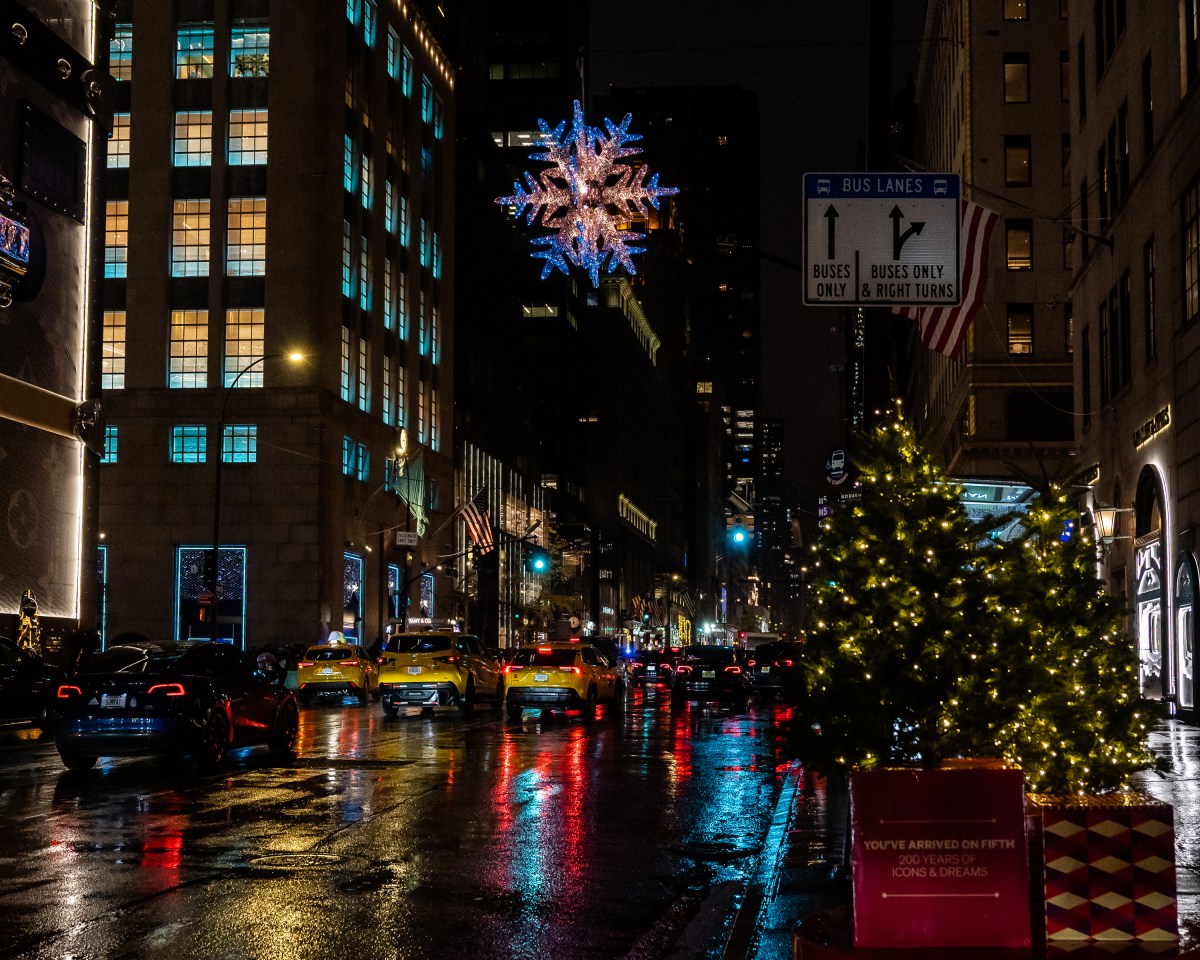 Fifth Avenue Snowflake lit up for the holidays