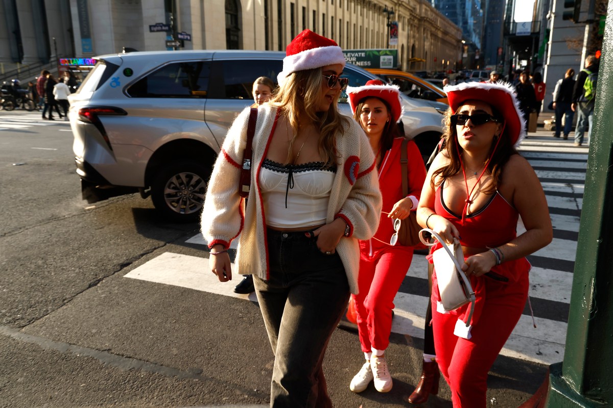 SantaCon women dressed up