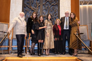 (l. to r.) Rabbi Manis Friedman, Anzhelika Steenolsen, Elizabeth Savetsky, Tanya Zuckerbrot, Dennis Prager and Rona Lalezary helped lead the Mental Health is Real campaign event in Manhattan in October 2024.