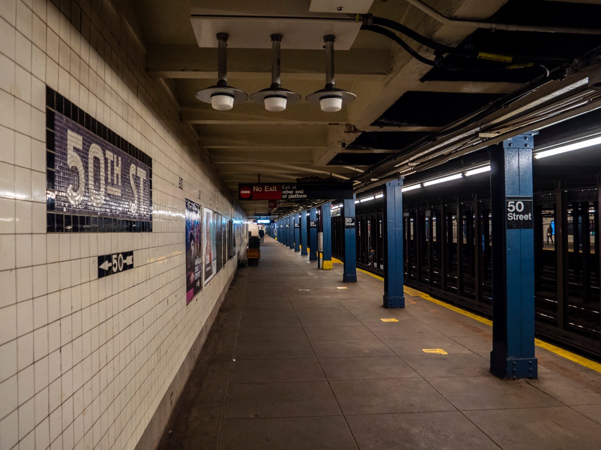 Midtown subway station where slashing occurred