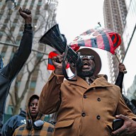 New Yorkers protest murder of Robert Brooks