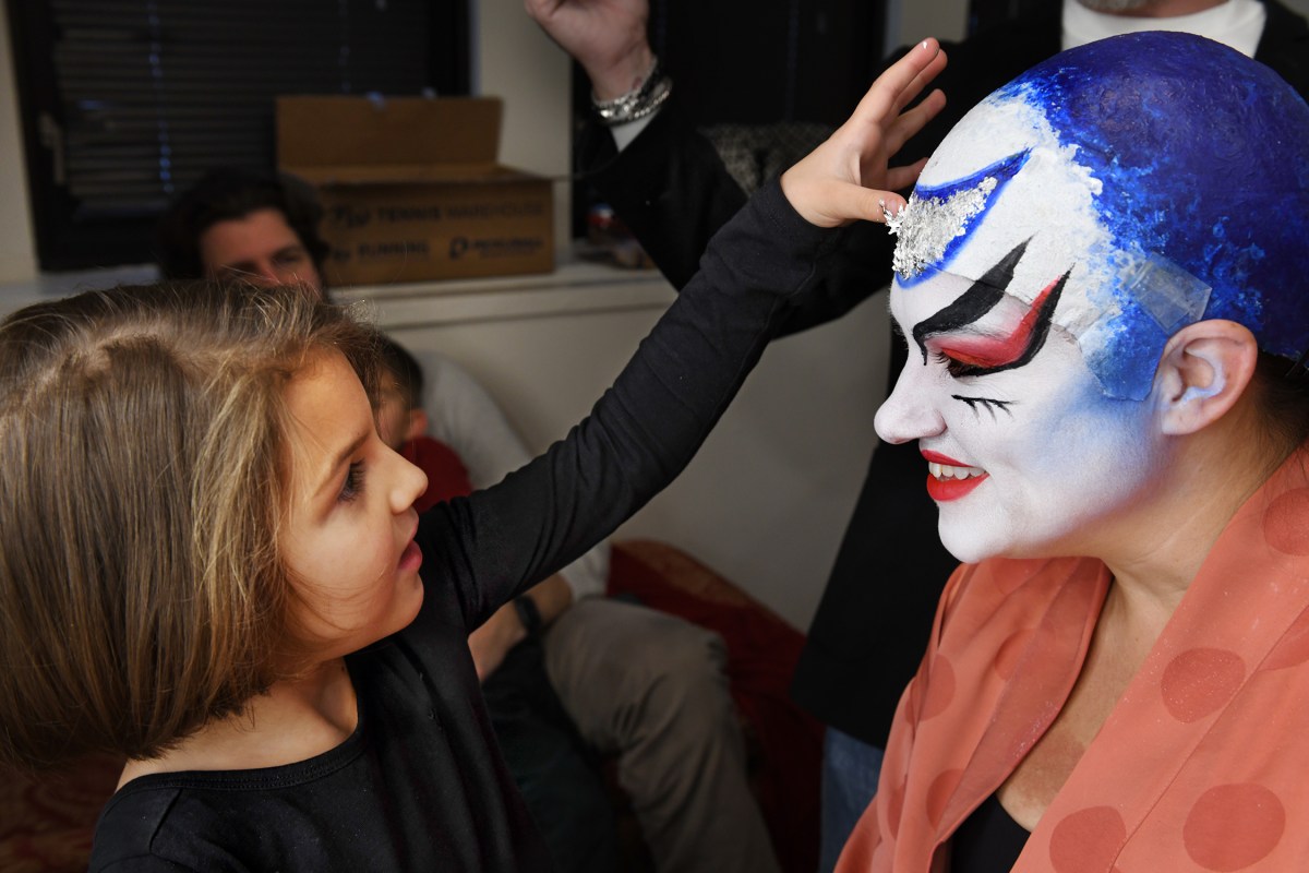 The Magic Flute star Kathryn Lewek at Met Opera with daughter applying makeup