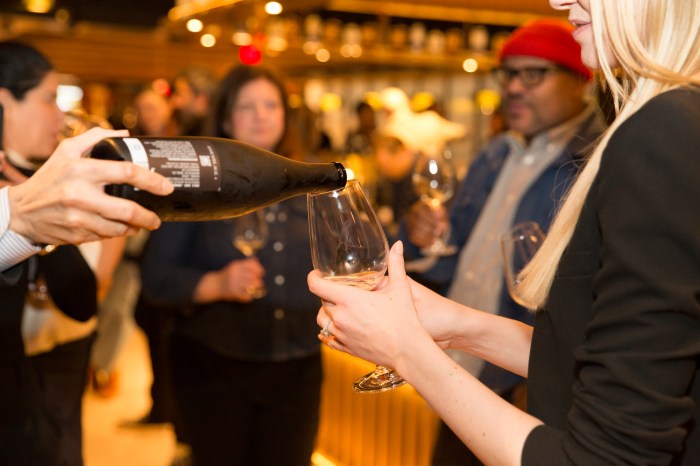 Brooklyn Wine Club curates an elevated wine experiences that bring its members and the borough of Brooklyn closer together.