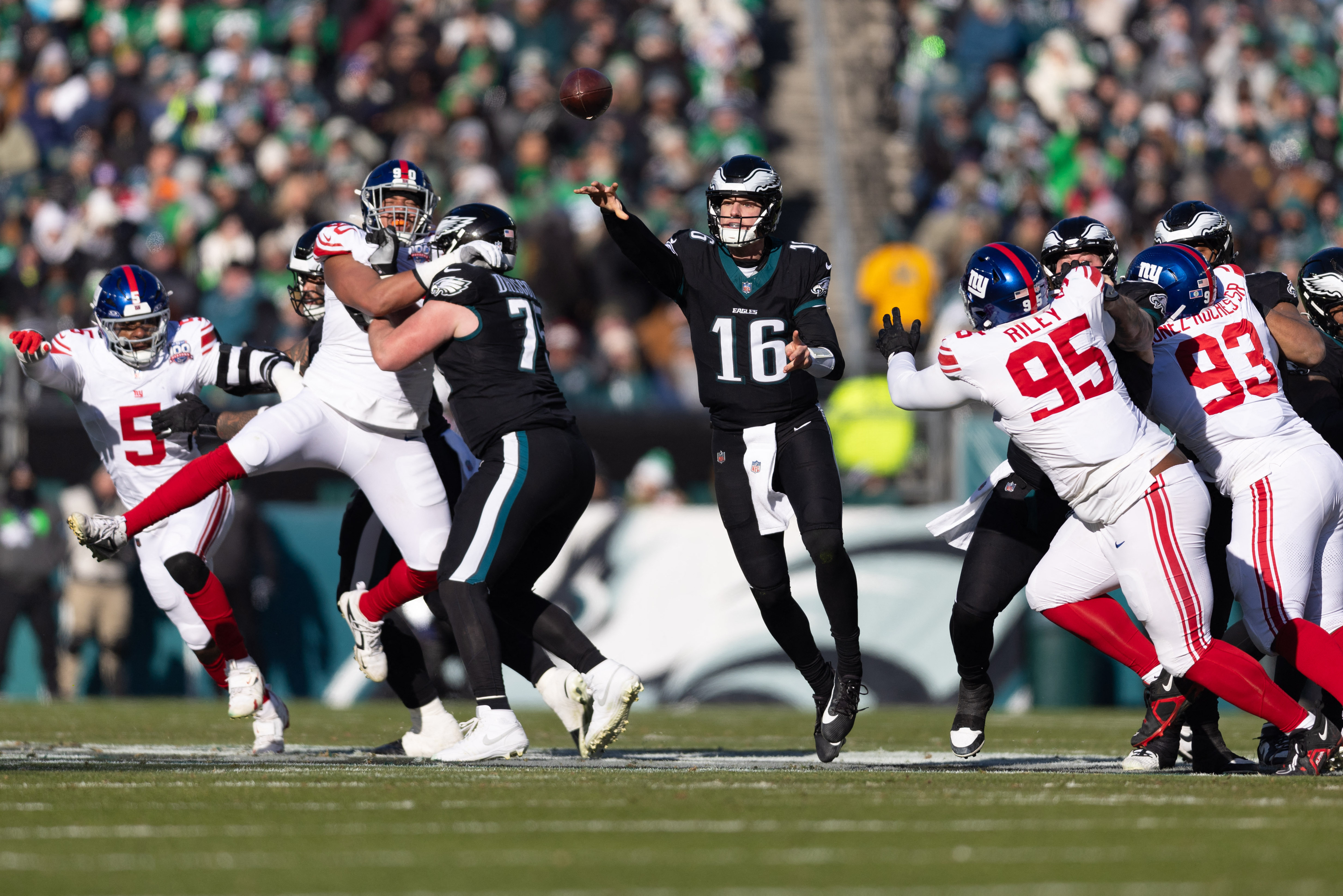 Giants 2024 season mercifully ends with 2013 loss to Eagles, set up