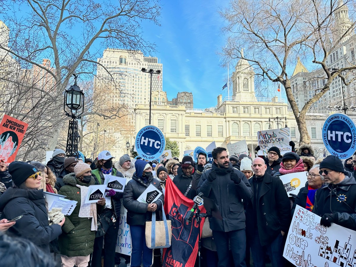 NYC Tenants Fight Back Against Airbnb-Backed Bill: Housing Crisis Fears Rise