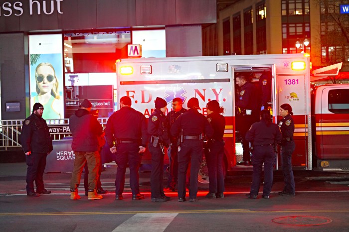 Police at scene of Manhattan stabbing