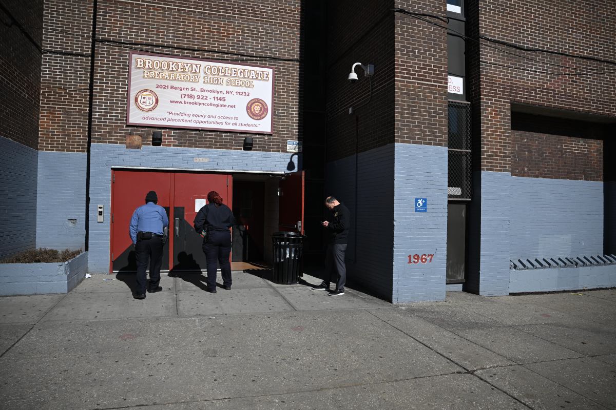 Cops at scene of Brooklyn school where teen was found shot