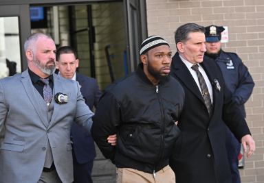 Brooklyn man arrested on manslaughter charges for delivering punch that killed victim