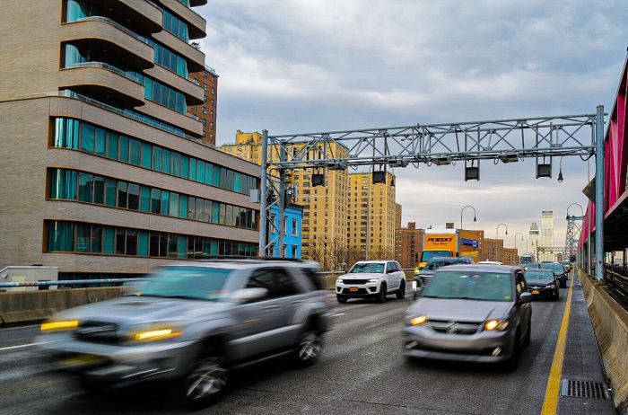 Congestion pricing toll gantries Williamsburg Bridge