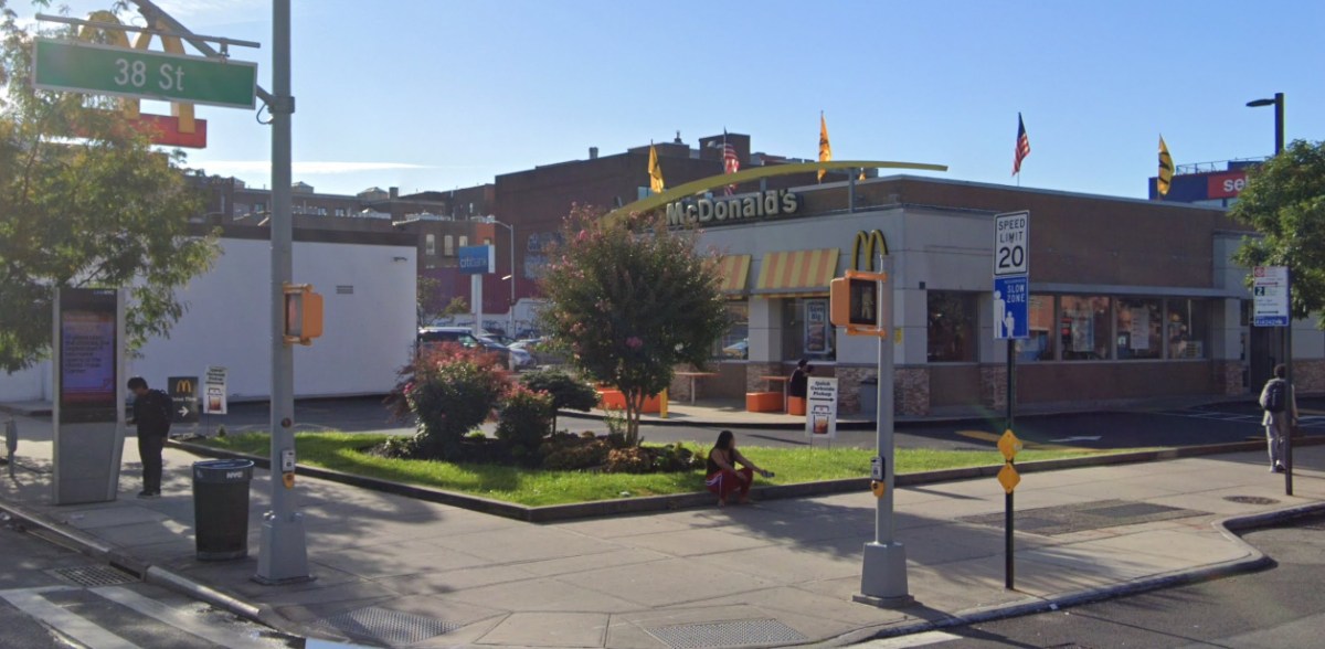 McDonald's where deadly Queens stabbing occurred